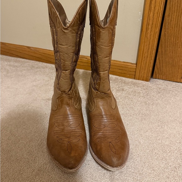 Brown Cowboy Boots - Picture 2 of 3
